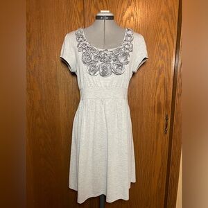 Speechless gray dress. Cap sleeves - XL